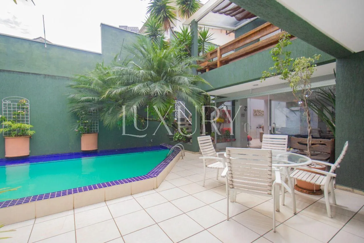 Casa com 1 suítes à venda em Vila Madalena, São Paulo, por R$ 3.000.000 Imagem 2