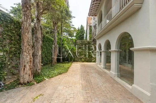 Casa com 3 suítes à venda em Jardim Paulista, São Paulo, por R$ 10.000.000 Imagem 2