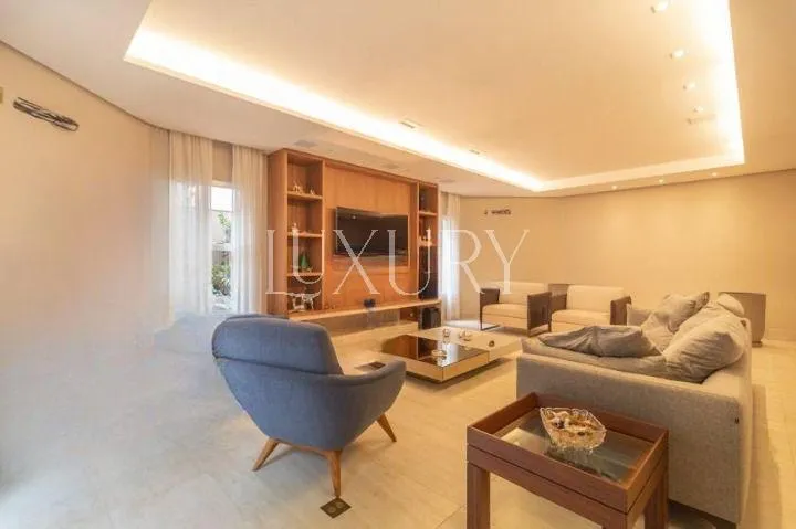 Casa com 4 suítes à venda em Vila Madalena, São Paulo, por R$ 4.290.000 Imagem 3