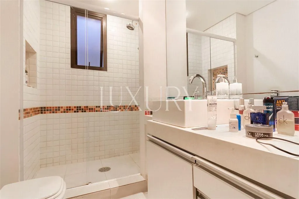 Apartamento com 3 suítes à venda em Cerqueira César, São Paulo, por R$ 6.900.000 Imagem 3