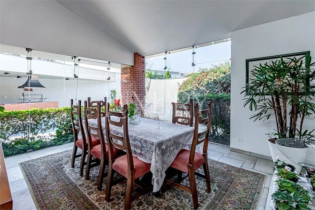 Casa com 4 suítes à venda em Alto de Pinheiros, São Paulo, por R$ 7.900.000 Imagem 5