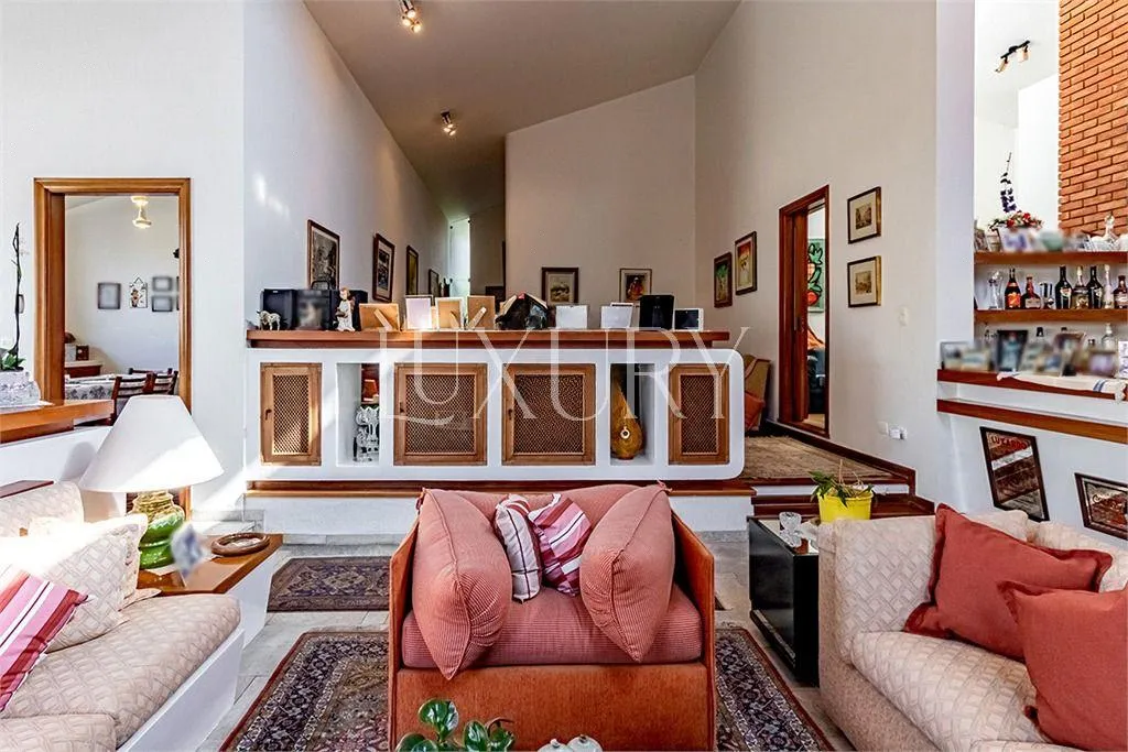 Casa com 4 suítes à venda em Alto de Pinheiros, São Paulo, por R$ 7.900.000 Imagem 7
