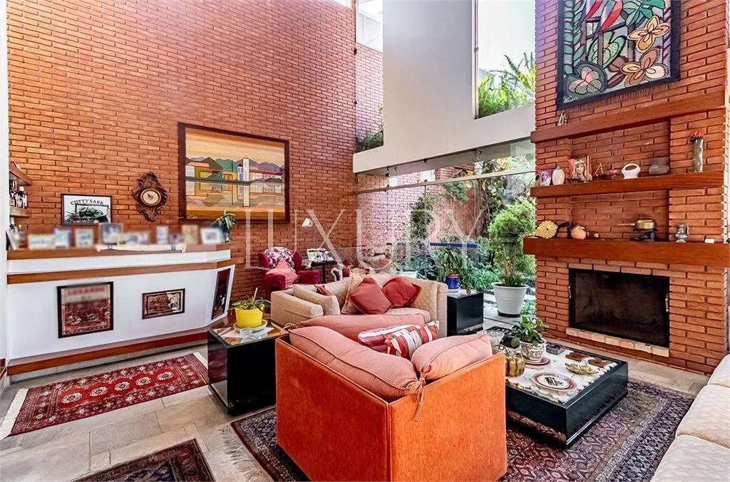 Casa com 4 suítes à venda em Alto de Pinheiros, São Paulo, por R$ 7.900.000 Imagem 8