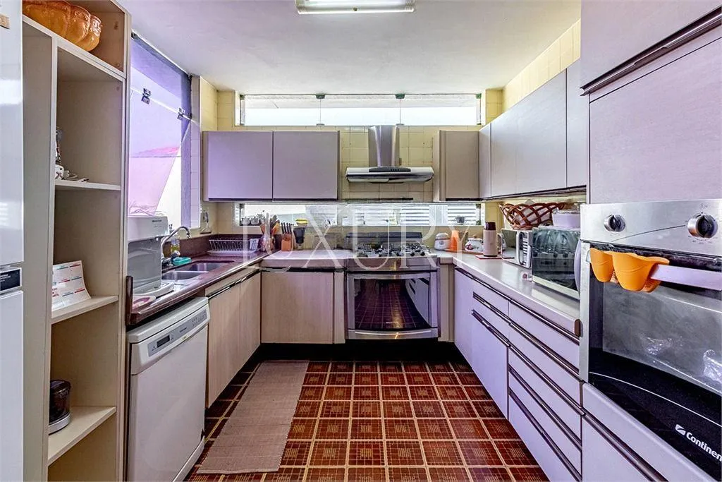Casa com 4 suítes à venda em Alto de Pinheiros, São Paulo, por R$ 7.900.000 Imagem 25