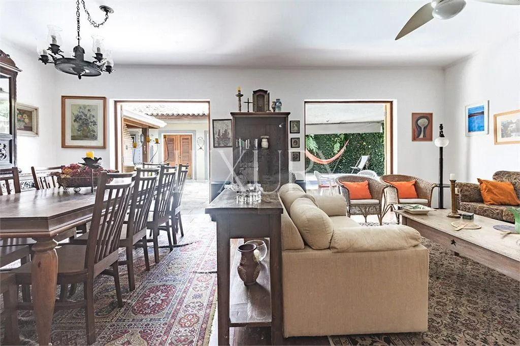 Casa com 3 suítes à venda em Alto de Pinheiros, São Paulo, por R$ 5.990.000 Imagem 3