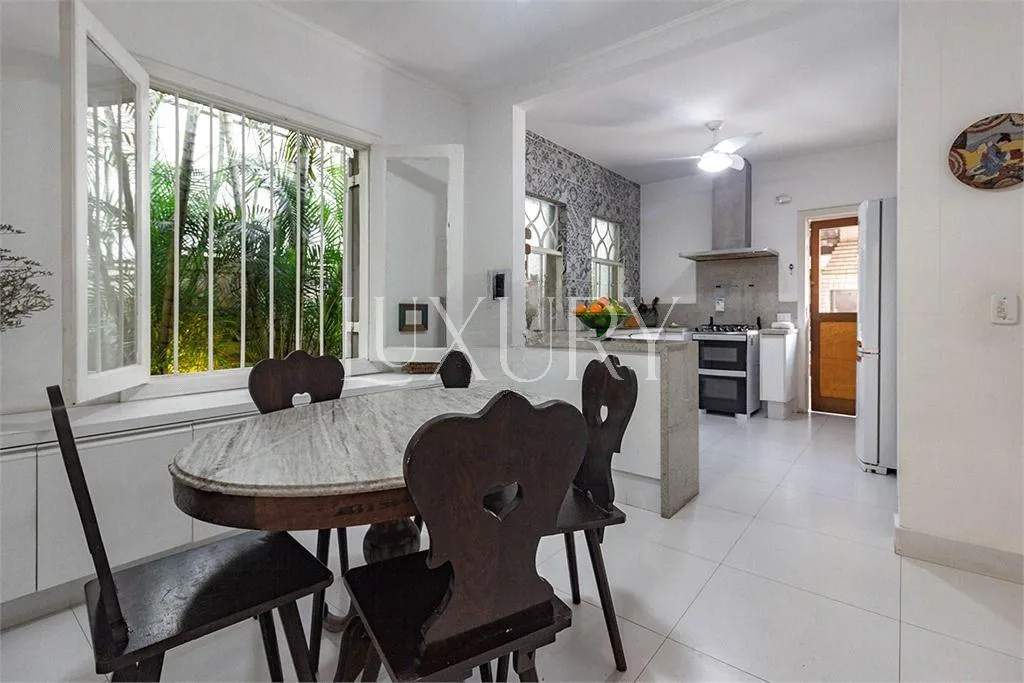 Casa com 3 suítes à venda em Alto de Pinheiros, São Paulo, por R$ 5.990.000 Imagem 8