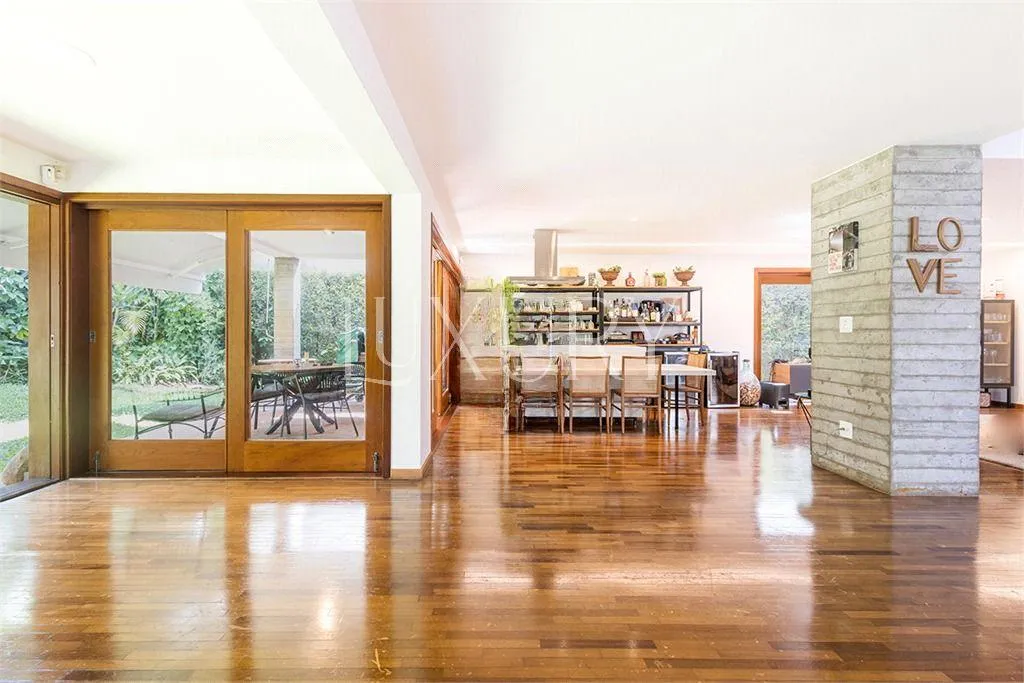 Casa com 4 suítes à venda em Alto de Pinheiros, São Paulo, por R$ 4.700.000