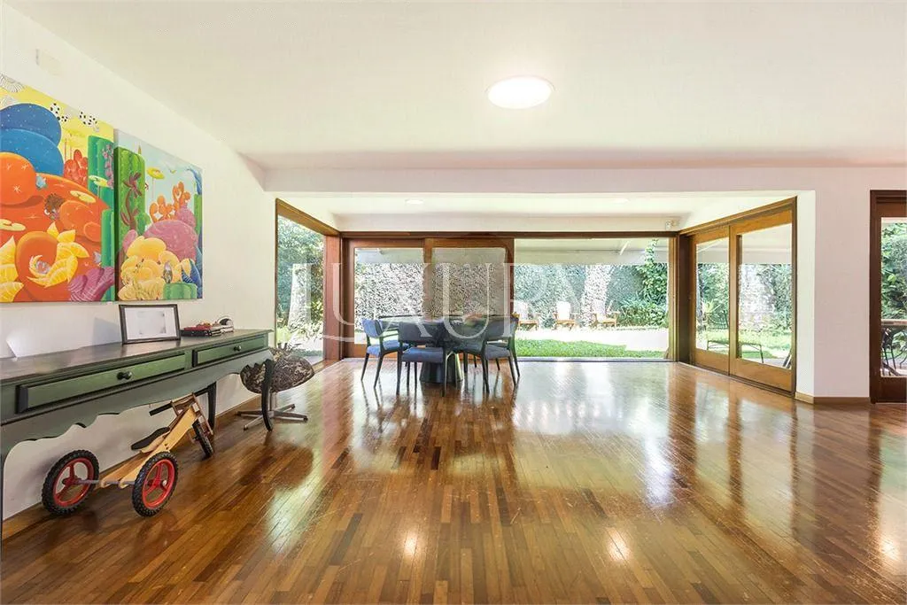 Casa com 4 suítes à venda em Alto de Pinheiros, São Paulo, por R$ 4.700.000 Imagem 16