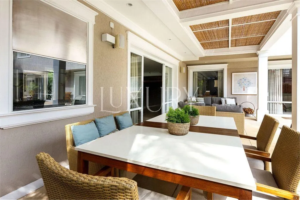 Casa com 2 suítes à venda em Alto de Pinheiros, São Paulo, por R$ 9.400.000 Imagem 9