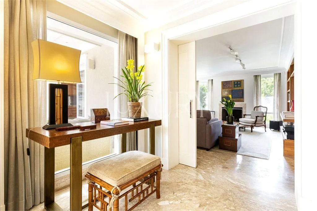 Casa com 2 suítes à venda em Alto de Pinheiros, São Paulo, por R$ 9.400.000 Imagem 13