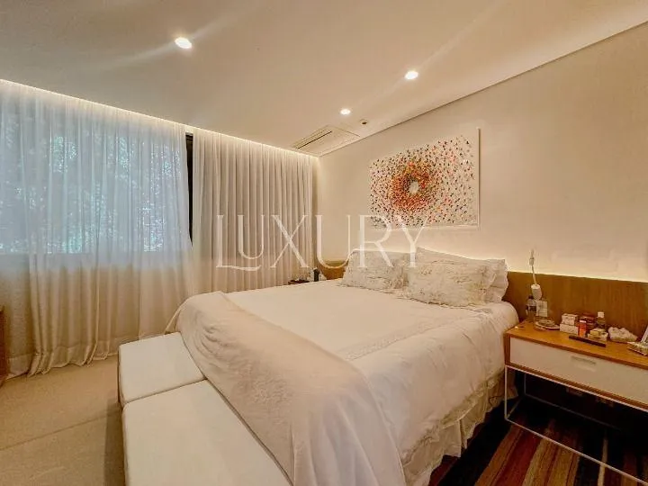 Casa com 6 suítes à venda em Jardim Europa, São Paulo, por R$ 47.000.000 Imagem 11
