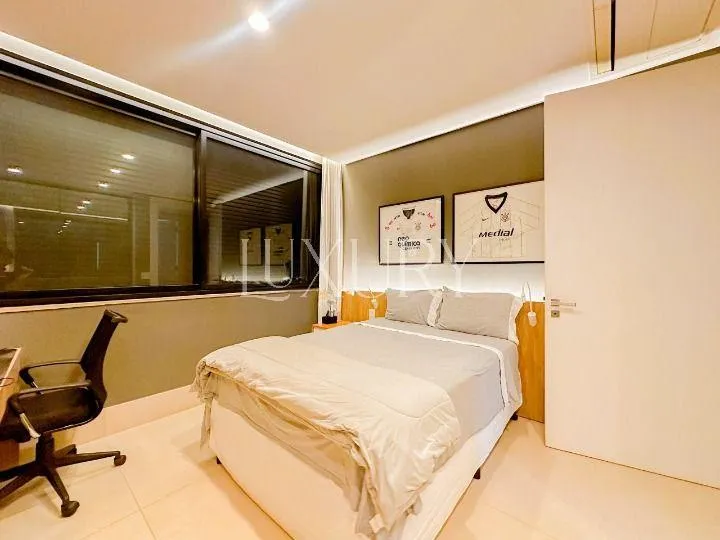 Casa com 6 suítes à venda em Jardim Europa, São Paulo, por R$ 47.000.000 Imagem 19
