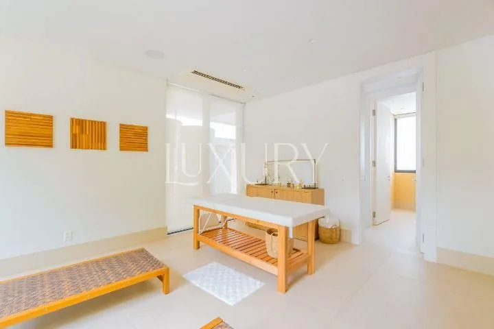 Casa com 6 suítes à venda em Jardim Europa, São Paulo, por R$ 47.000.000 Imagem 21