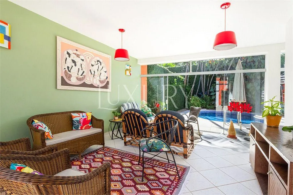 Casa com 2 suítes à venda em Alto de Pinheiros, São Paulo, por R$ 5.950.000 Imagem 11