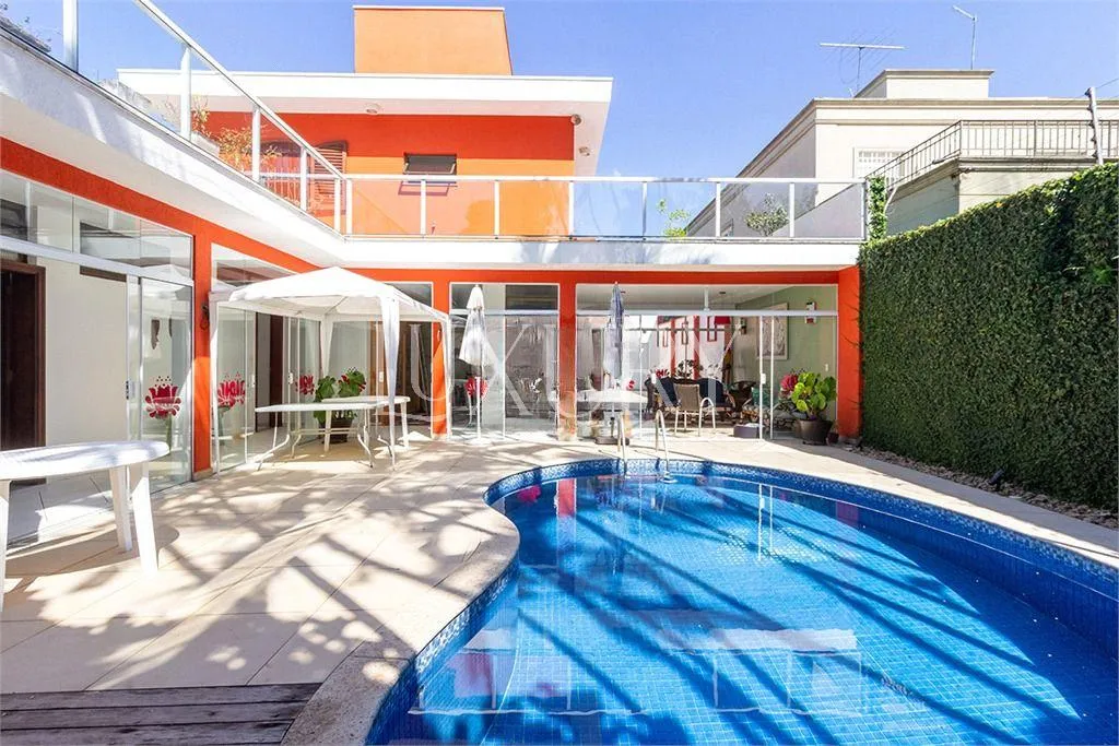 Casa com 2 suítes à venda em Alto de Pinheiros, São Paulo, por R$ 5.950.000 Imagem 12