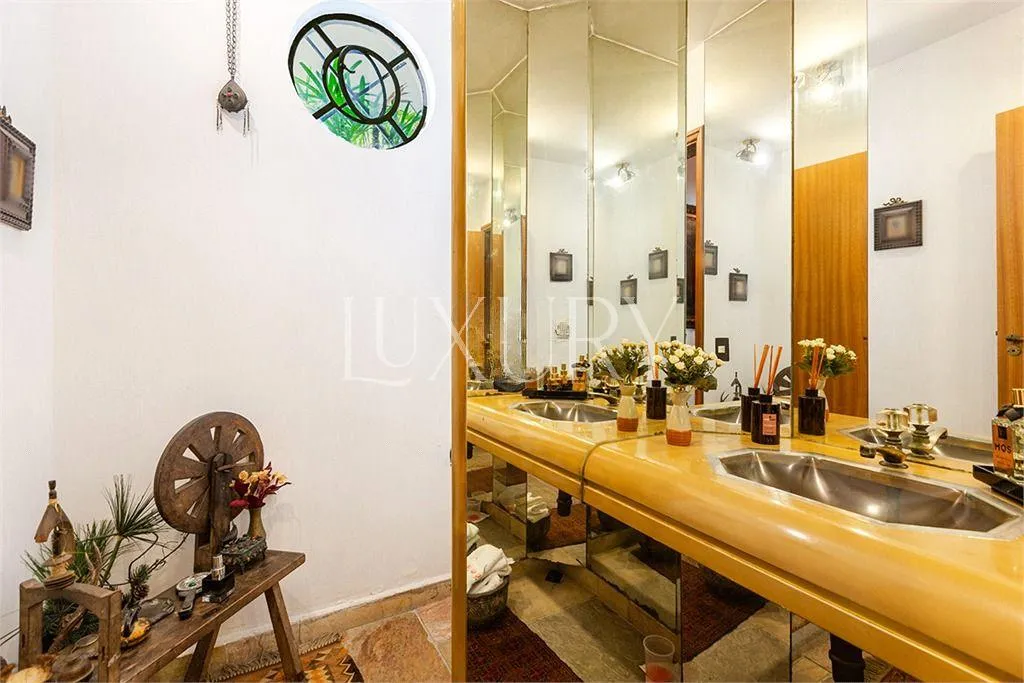 Casa com 2 suítes à venda em Alto de Pinheiros, São Paulo, por R$ 3.800.000 Imagem 7