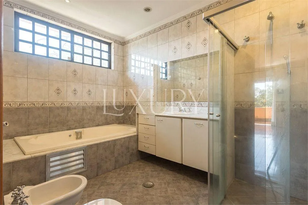 Casa com 4 suítes à venda em Vila Madalena, São Paulo, por R$ 7.500.000 Imagem 6