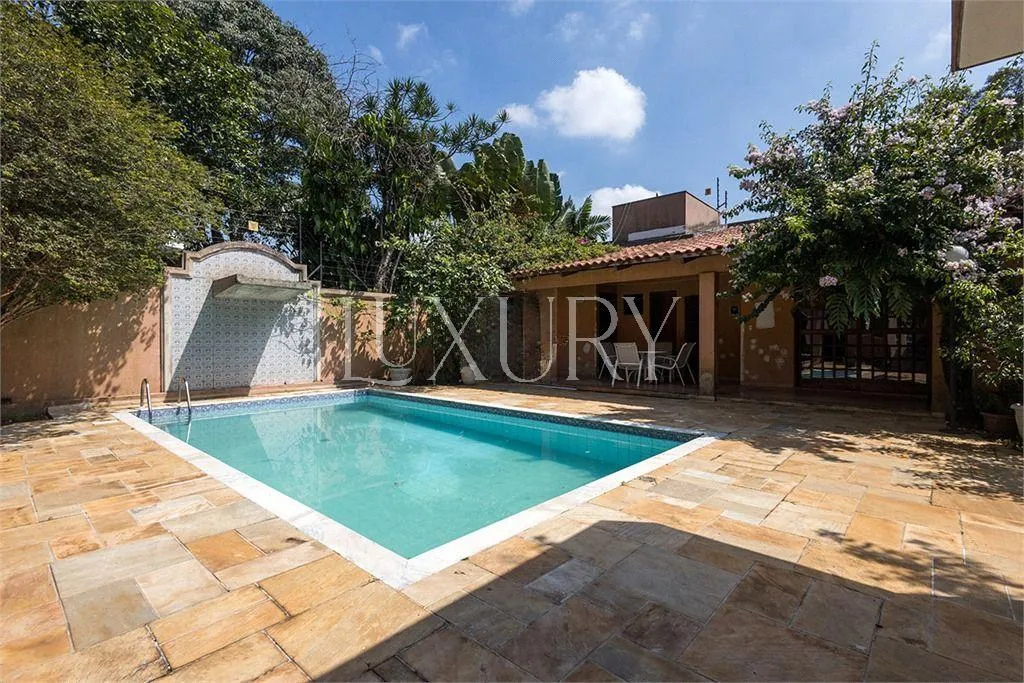 Casa com 4 suítes à venda em Vila Madalena, São Paulo, por R$ 7.500.000 Imagem 13