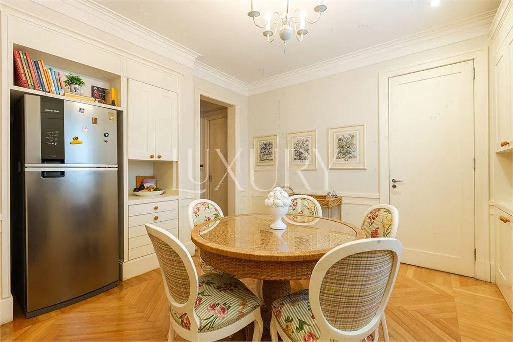 Casa com 4 suítes à venda em Alto de Pinheiros, São Paulo, por R$ 10.300.000 Imagem 8