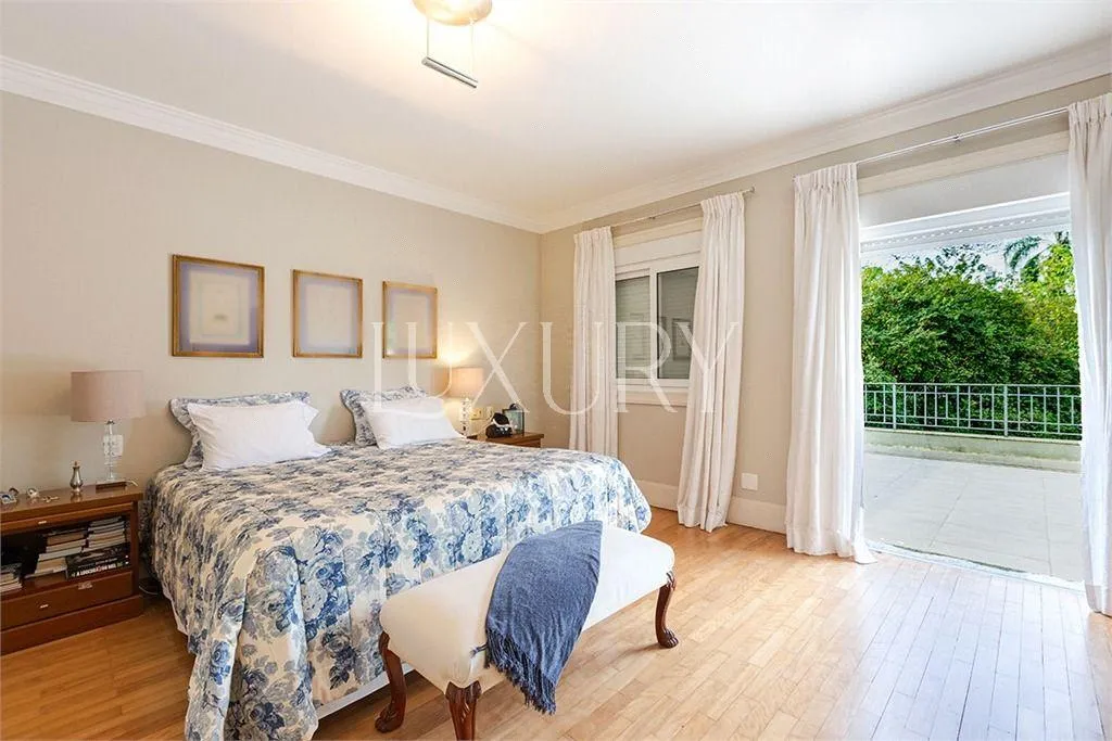 Casa com 4 suítes à venda em Alto de Pinheiros, São Paulo, por R$ 10.300.000 Imagem 16