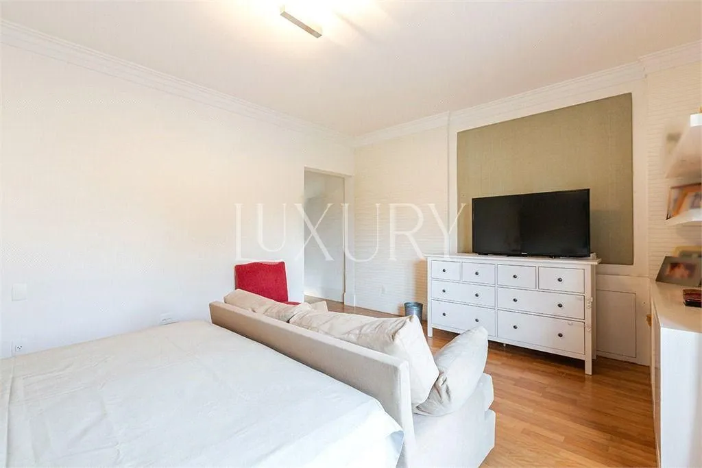 Casa com 4 suítes à venda em Alto de Pinheiros, São Paulo, por R$ 10.300.000 Imagem 17