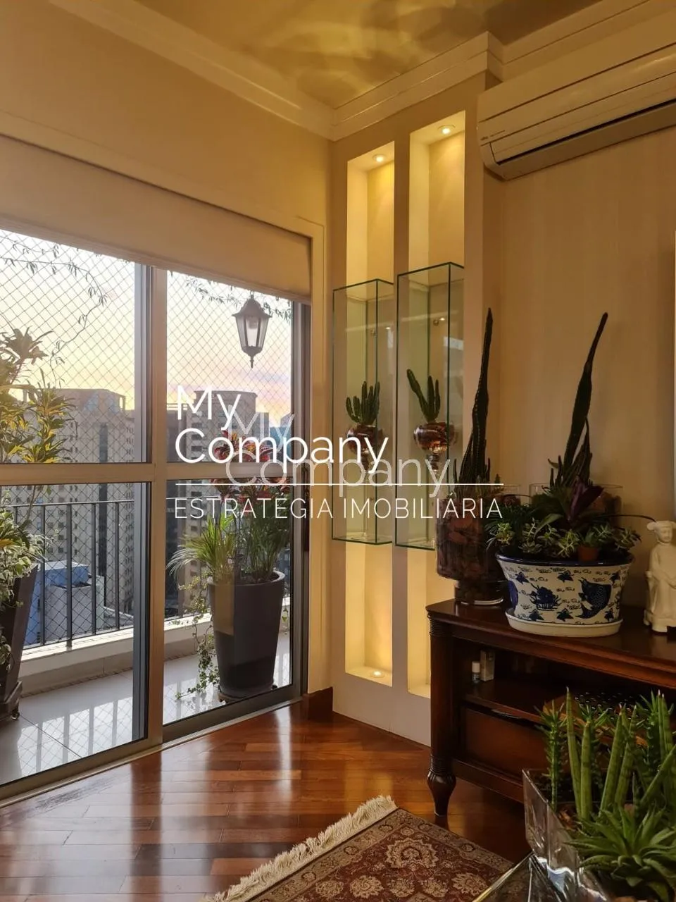 Apartamento com 1 suítes à venda em Moema, São Paulo, por R$ 2.350.000 Imagem 3
