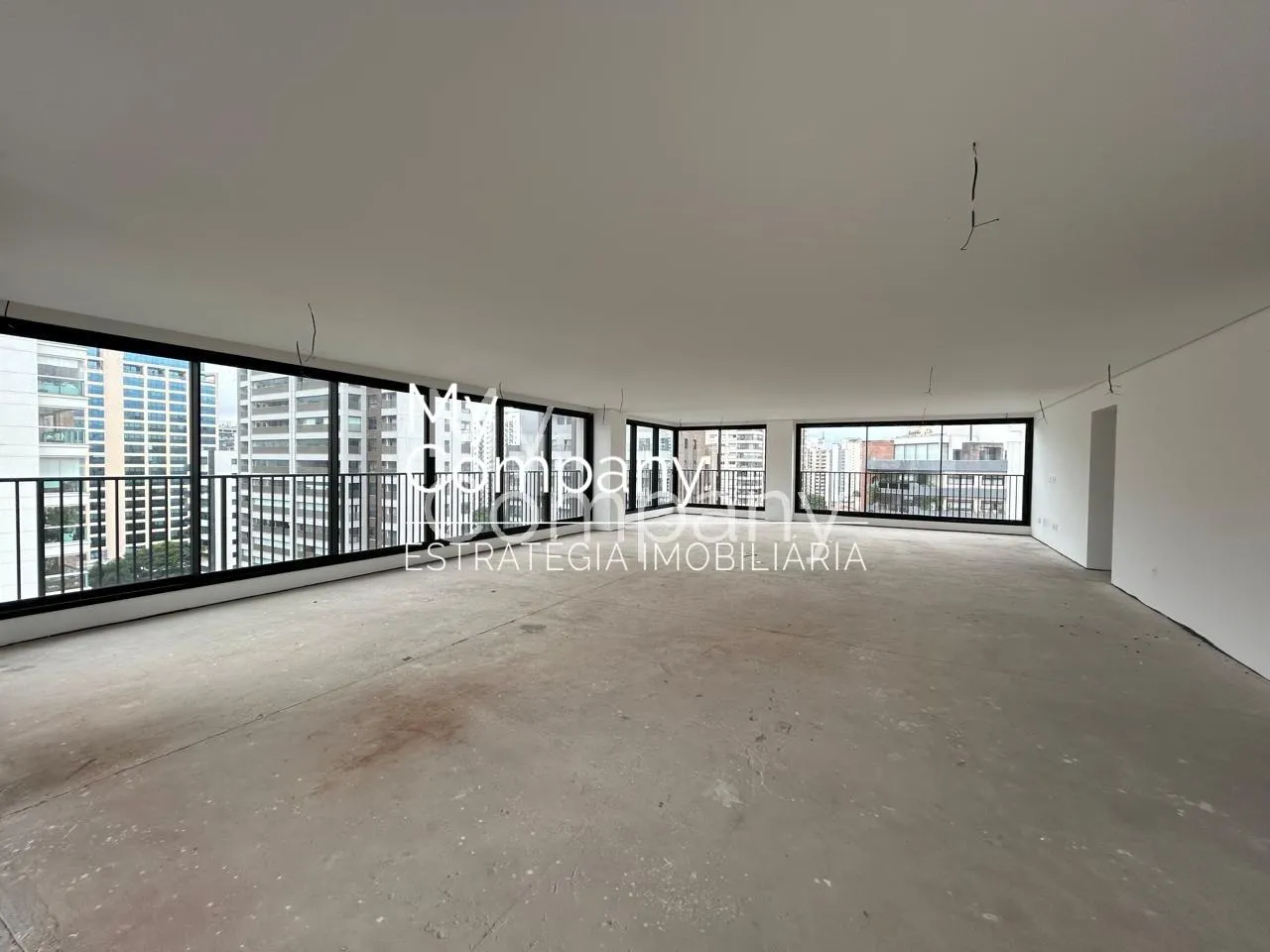 Apartamento com 4 suítes à venda em Moema, São Paulo, por R$ 12.350.000