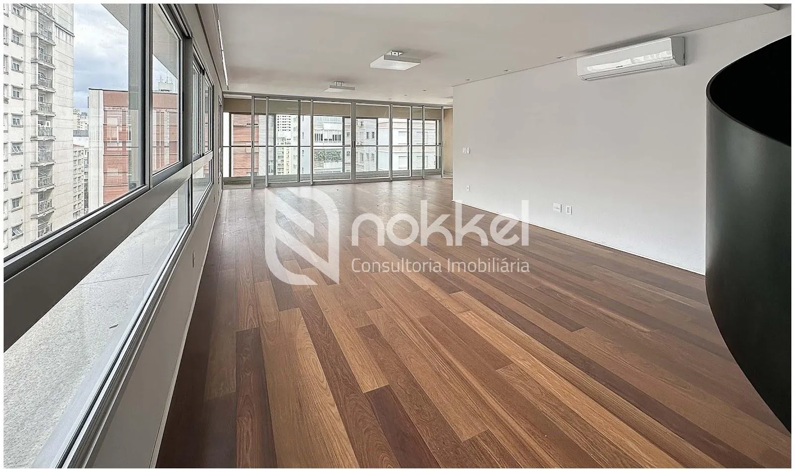 Cobertura com 3 suítes à venda em Jardim América, São Paulo, por R$ 13.000.000 Imagem 19