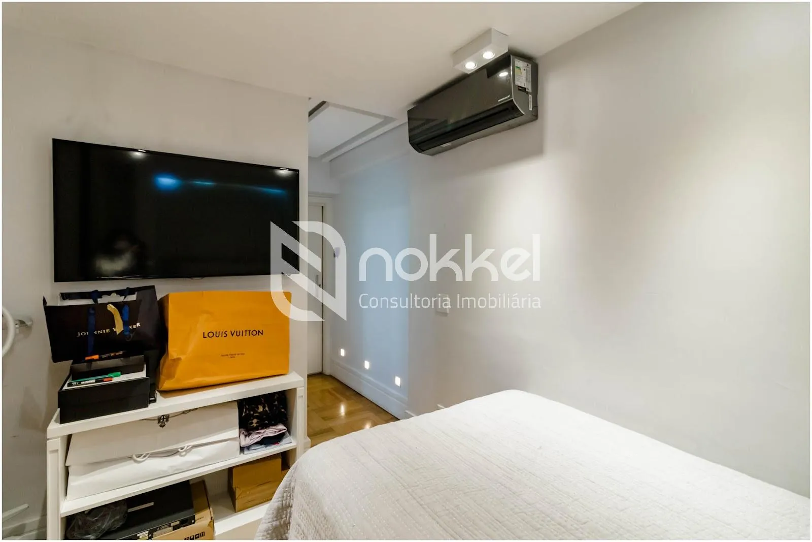 Cobertura com 4 suítes à venda em Moema, São Paulo, por R$ 4.880.000 Imagem 21