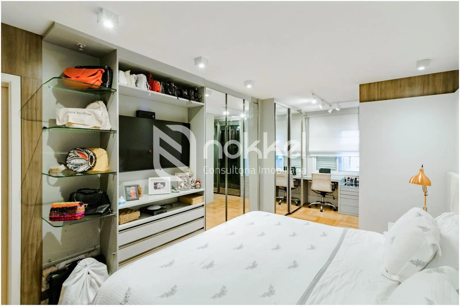 Cobertura com 4 suítes à venda em Moema, São Paulo, por R$ 4.880.000 Imagem 9