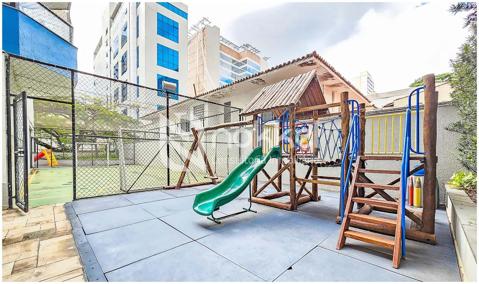 Cobertura com 3 suítes à venda em Vila Nova Conceição, São Paulo, por R$ 5.000.000 Imagem 3