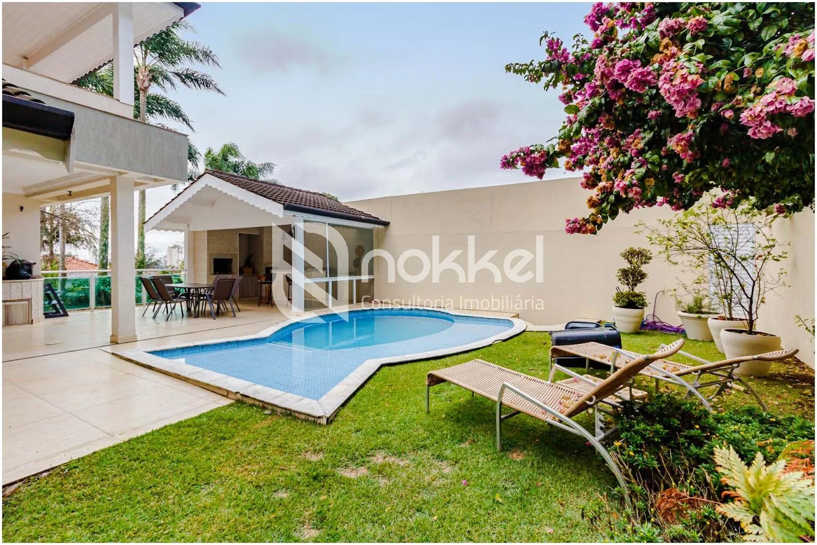Casa de condomínio com 4 suítes à venda em Chácara Monte Alegre, São Paulo, por R$ 4.200.000 Imagem 2