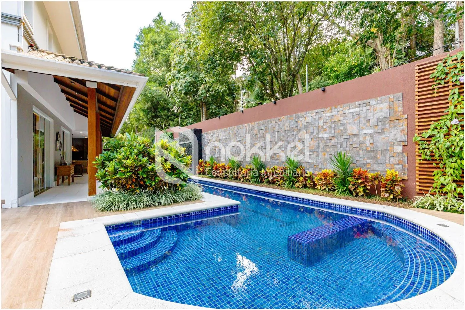 Casa de condomínio com 3 suítes à venda em Alto da Boa Vista, São Paulo, por R$ 17.500.000