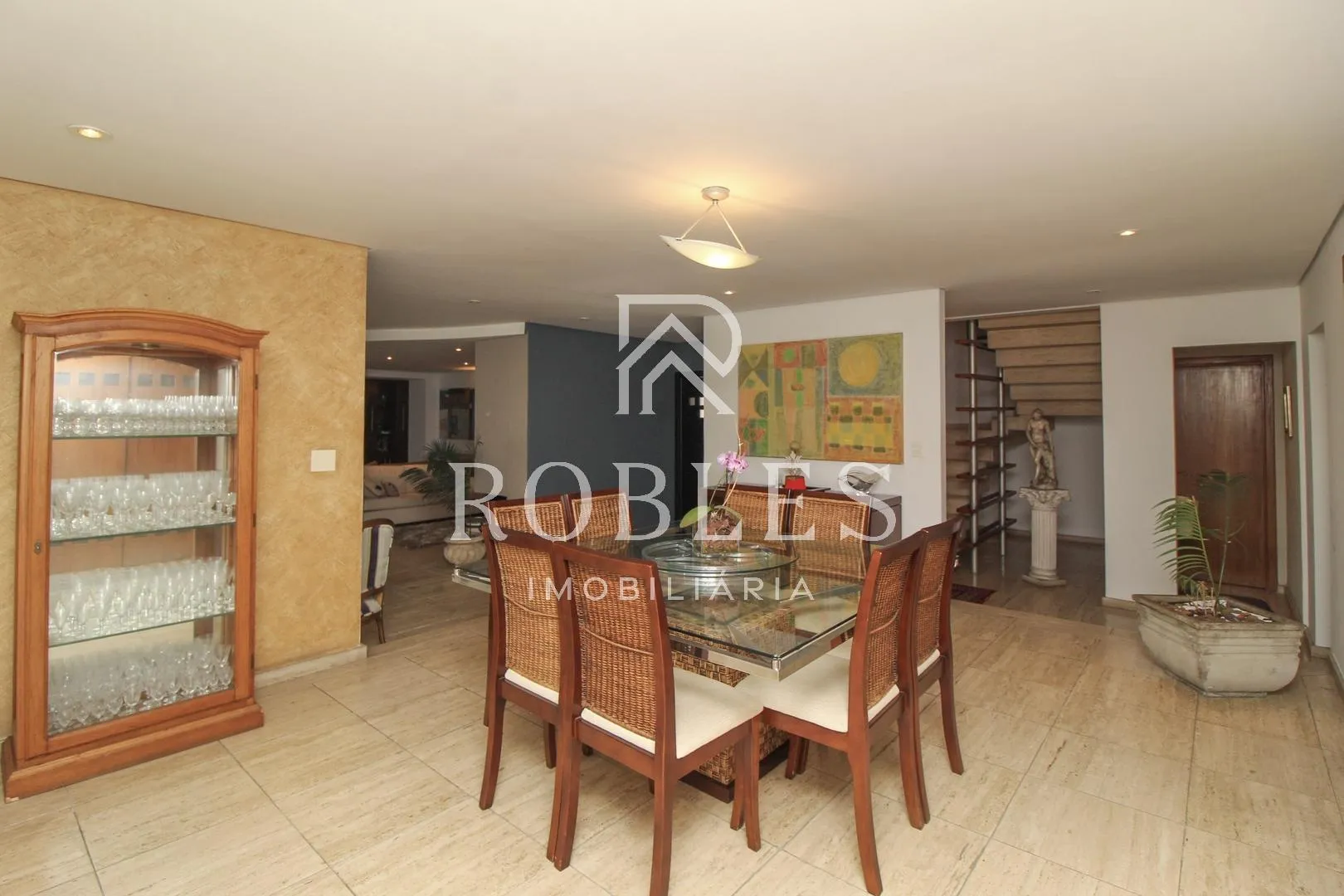 Casa com 2 suítes à venda em Indianópolis, São Paulo, por R$ 12.800.000 Imagem 2
