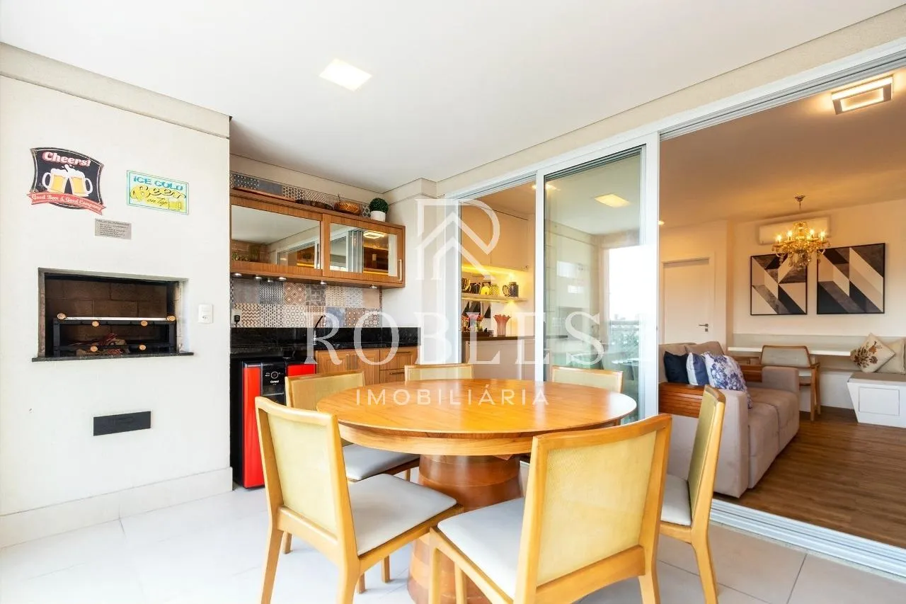 Apartamento com 1 suítes à venda em Vila Olímpia, São Paulo, por R$ 2.350.000 Imagem 2