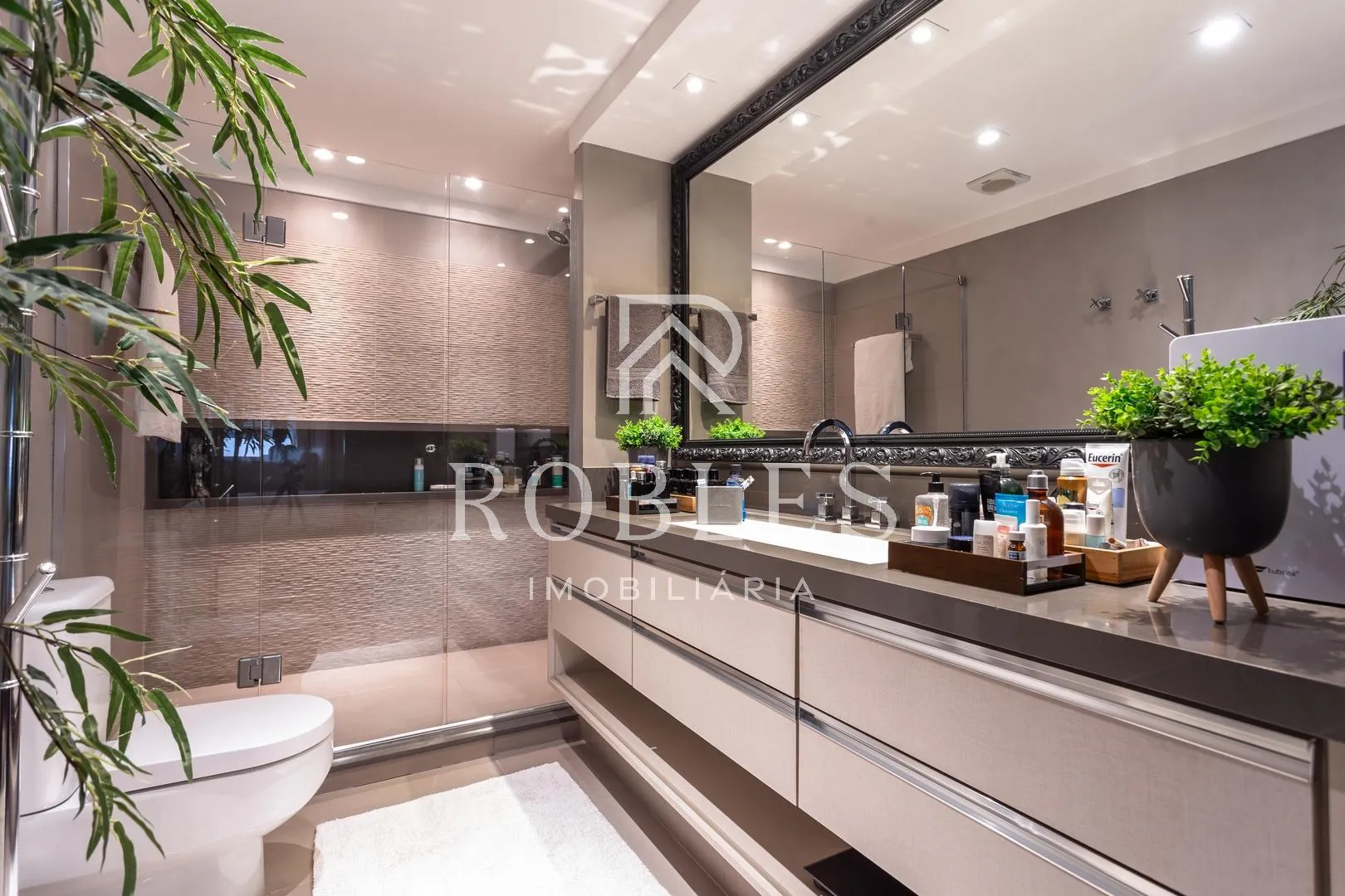 Apartamento com 2 suítes à venda em Vila Uberabinha, São Paulo, por R$ 4.890.000 Imagem 2