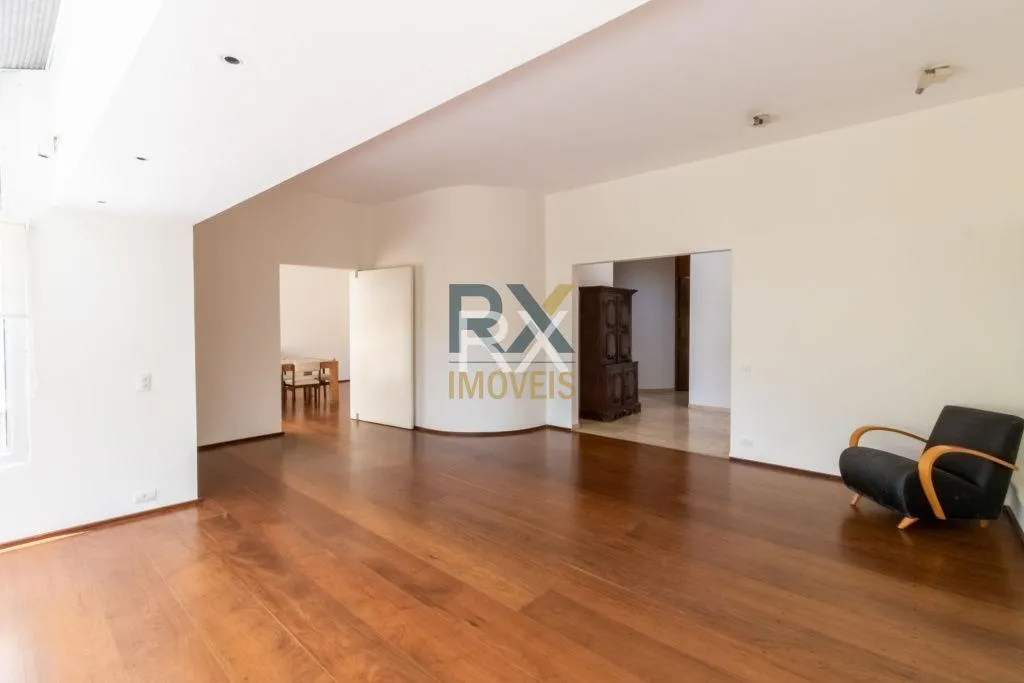 Casa com 1 suítes à venda em Pacaembu, São Paulo, por R$ 5.620.000 Imagem 4