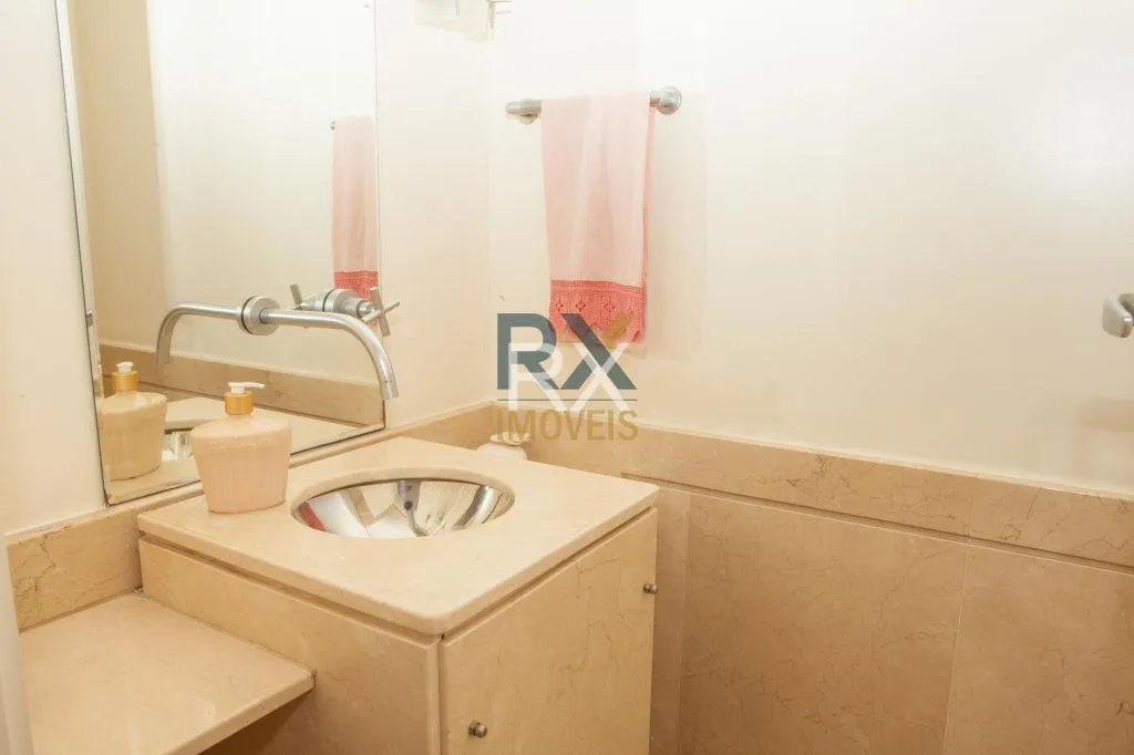 Apartamento com 5 suítes à venda em Higienópolis, São Paulo, por R$ 8.000.000 Imagem 8