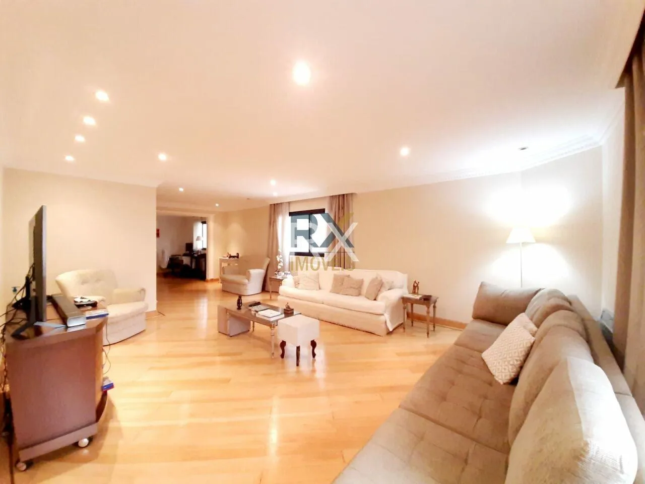 Apartamento com 3 suítes à venda em Santa Cecília, São Paulo, por R$ 2.100.000 Imagem 2