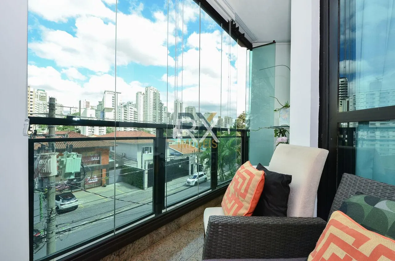Apartamento com 3 suítes à venda em Pacaembu, São Paulo, por R$ 2.120.000