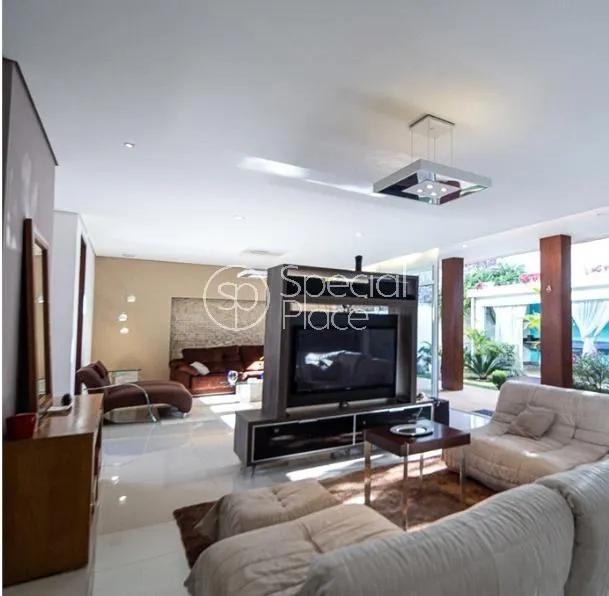 Casa de condomínio com 5 suítes à venda em Alto da Boa Vista, São Paulo, por R$ 5.150.000 Imagem 2