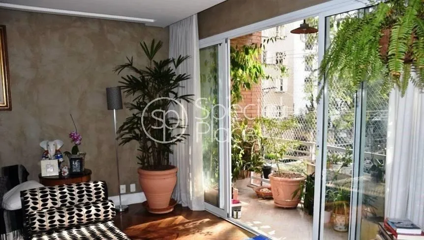 Apartamento com 2 suítes à venda em Jardim América, São Paulo, por R$ 4.200.000