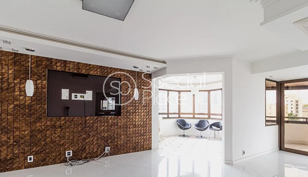Apartamento com 3 suítes à venda em Moema, São Paulo, por R$ 2.700.000 Imagem 2