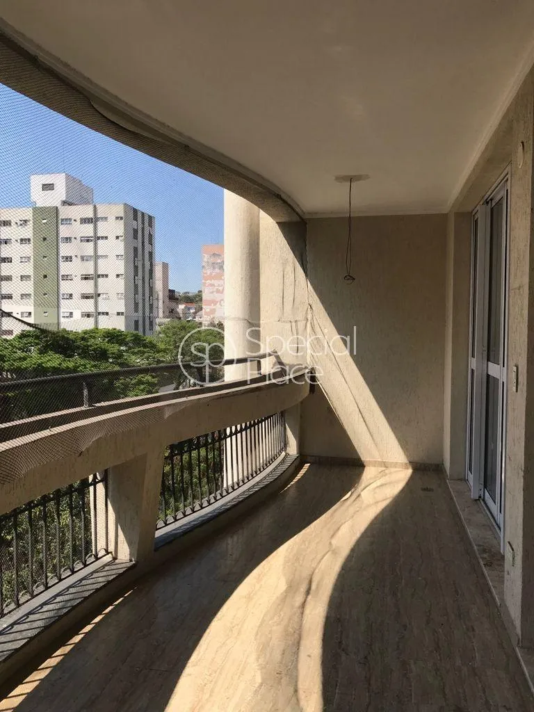 Apartamento com 2 suítes à venda em Moema, São Paulo, por R$ 2.000.000 Imagem 3