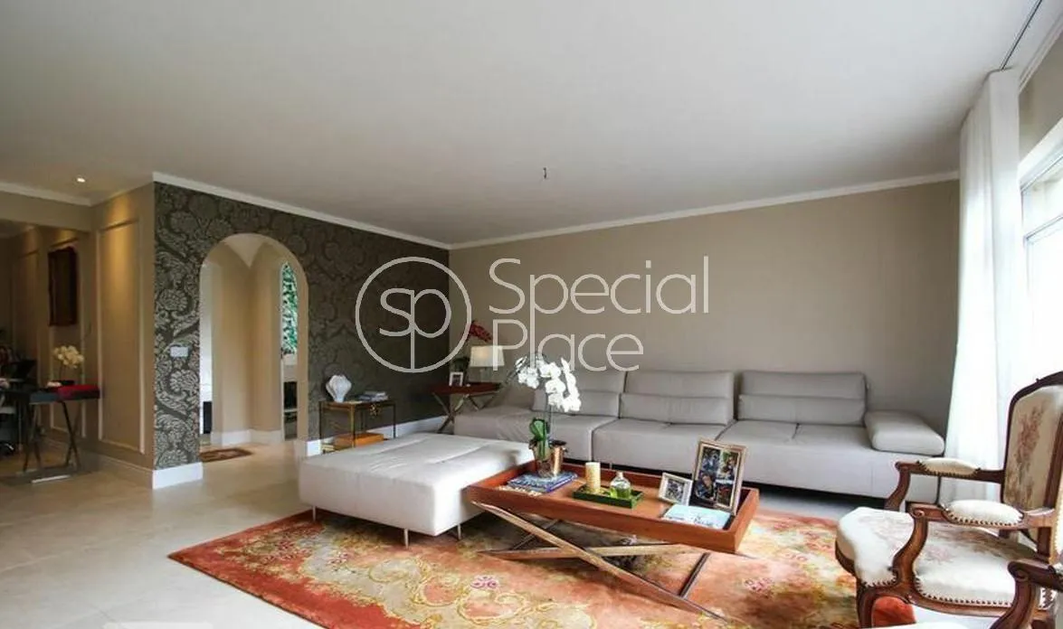 Apartamento com 1 suítes à venda em Moema, São Paulo, por R$ 2.550.000