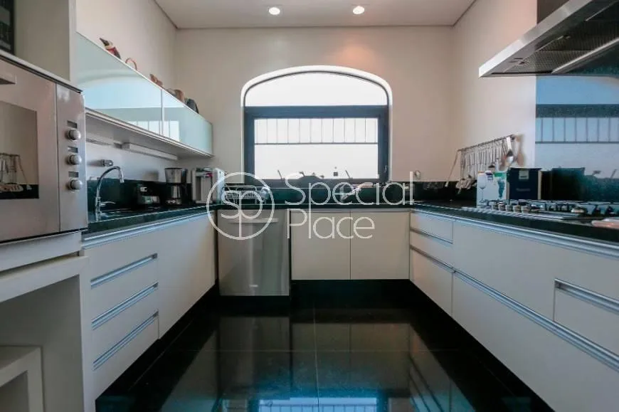 Cobertura com 2 suítes à venda em Higienópolis, São Paulo, por R$ 9.000.000 Imagem 16