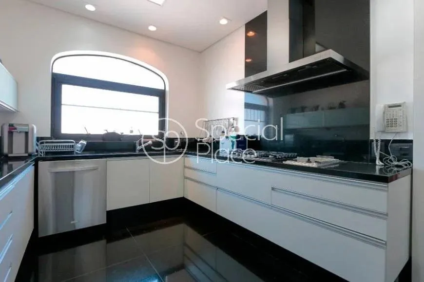 Cobertura com 2 suítes à venda em Higienópolis, São Paulo, por R$ 9.000.000 Imagem 18