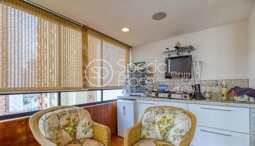 Apartamento com 3 suítes à venda em Moema, São Paulo, por R$ 3.000.000 Imagem 10