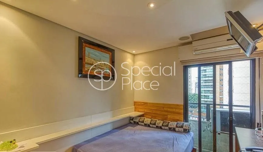 Apartamento com 3 suítes à venda em Moema, São Paulo, por R$ 3.000.000 Imagem 18