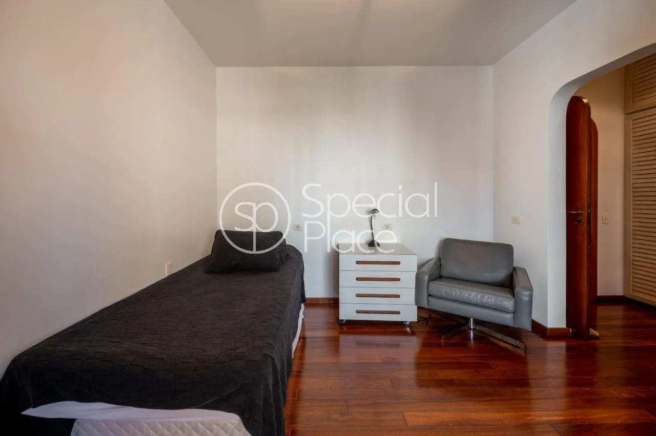 Apartamento com 3 suítes à venda em Vila Nova Conceição, São Paulo, por R$ 12.500.000 Imagem 17